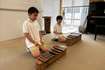 Grade 2 Improvising Patterns on Xylophones