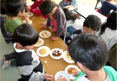 トッピングは自由自在なホットケーキパーティー