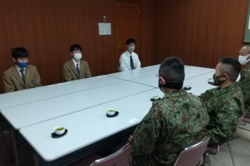 8年生：職業インタビュー / Grade8 : Job interview